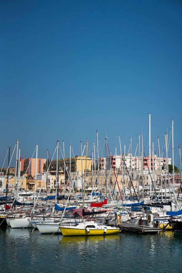 B&B Palazzo Vittoria Bisceglie Kültér fotó