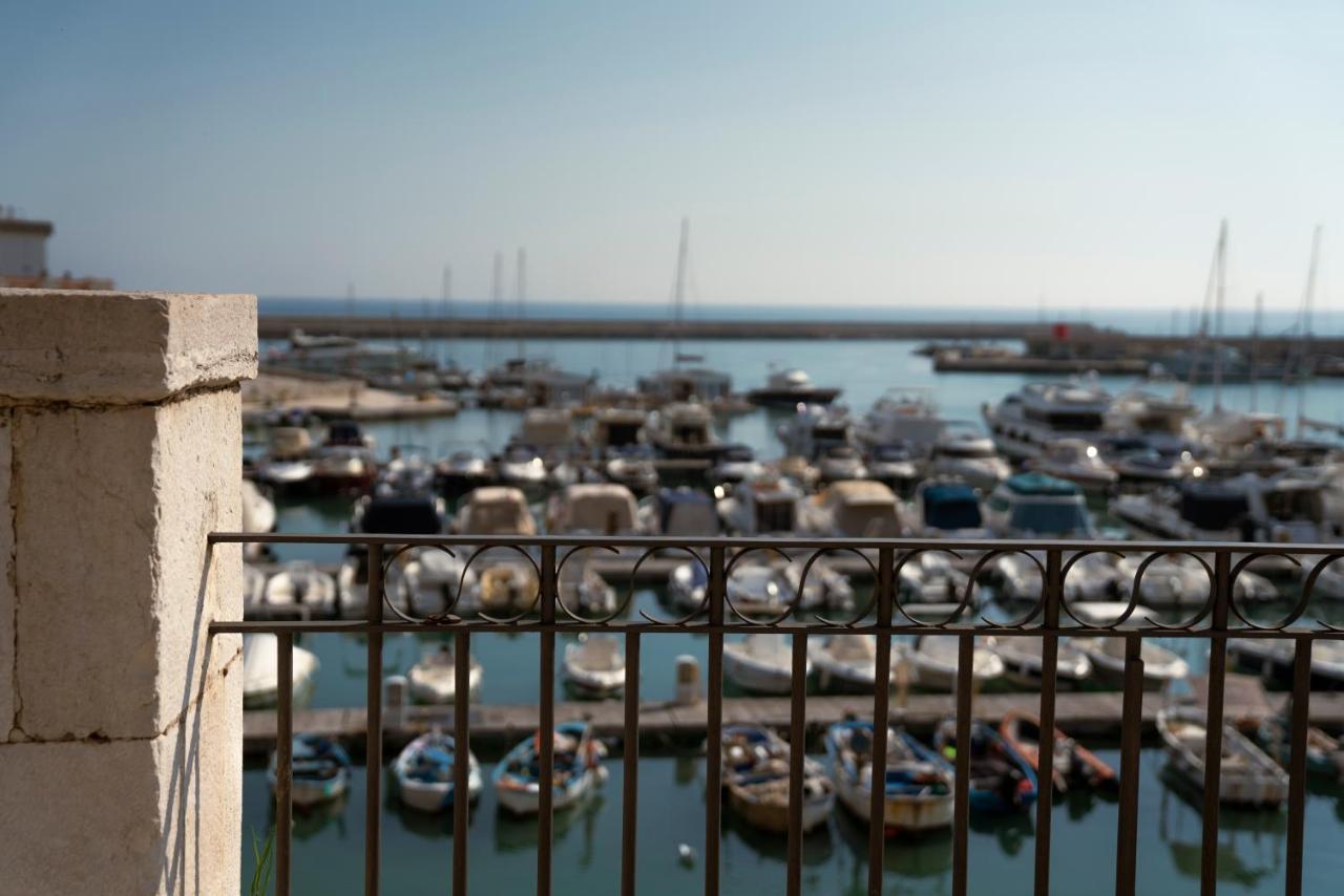 B&B Palazzo Vittoria Bisceglie Kültér fotó